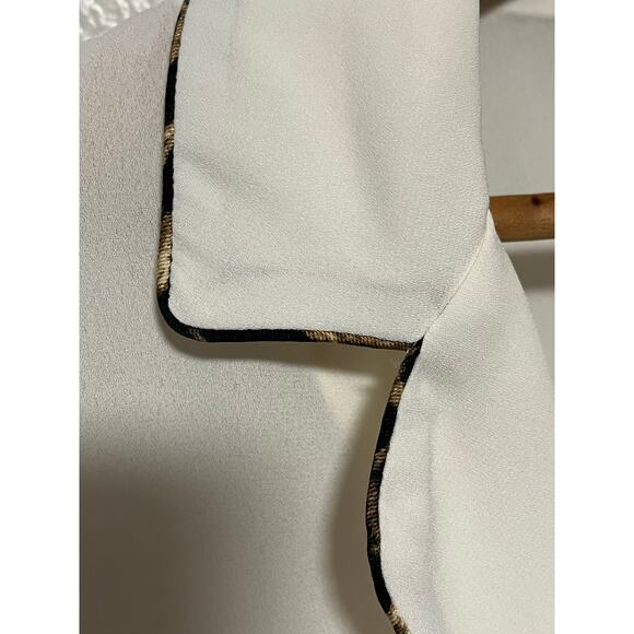 Womens Zara Sheer Button Down Cream Blouse Black Brown Fabric Trim Shirt Size XS - Picture 4 of 6